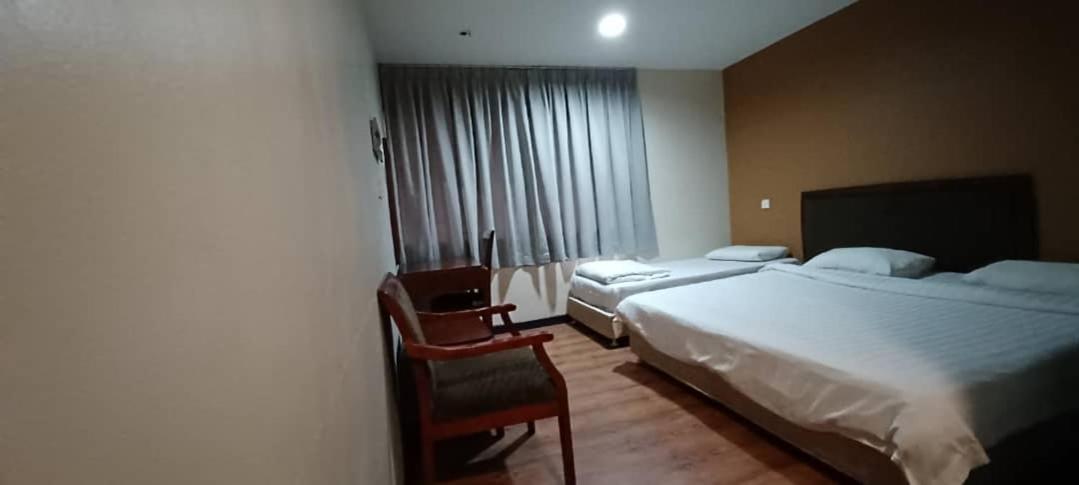 Hotel Sadong88 Kota Kinabalu Exterior foto